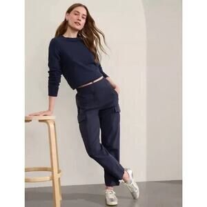 Athleta Sz. 0 Tall Endless High Rise Cargo Pant Navy NWOT $129 Gorpcore Packable